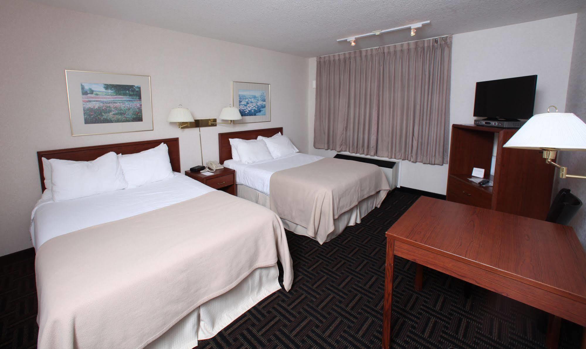 Powell River Town Centre Hotel エクステリア 写真