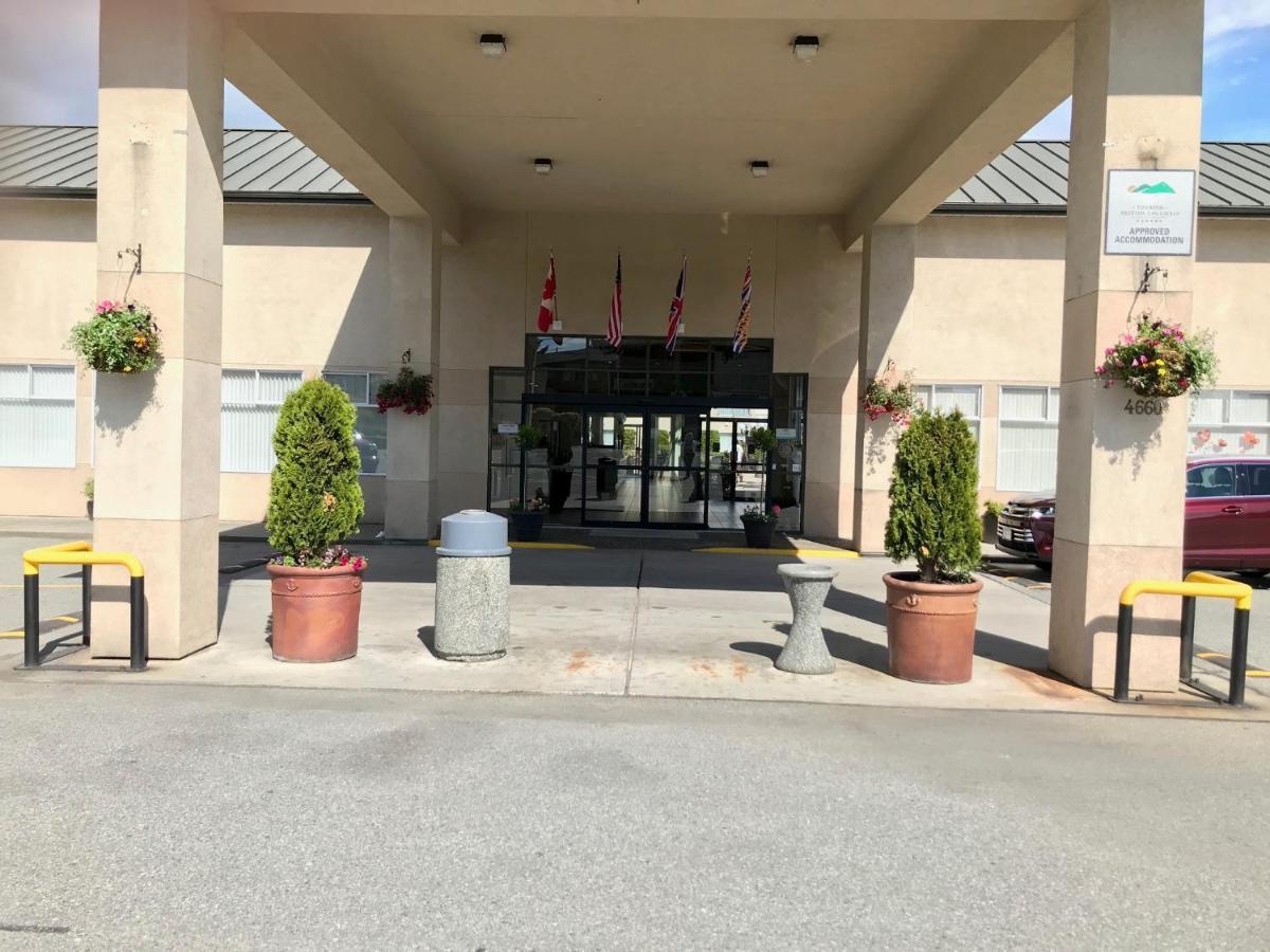 Powell River Town Centre Hotel エクステリア 写真